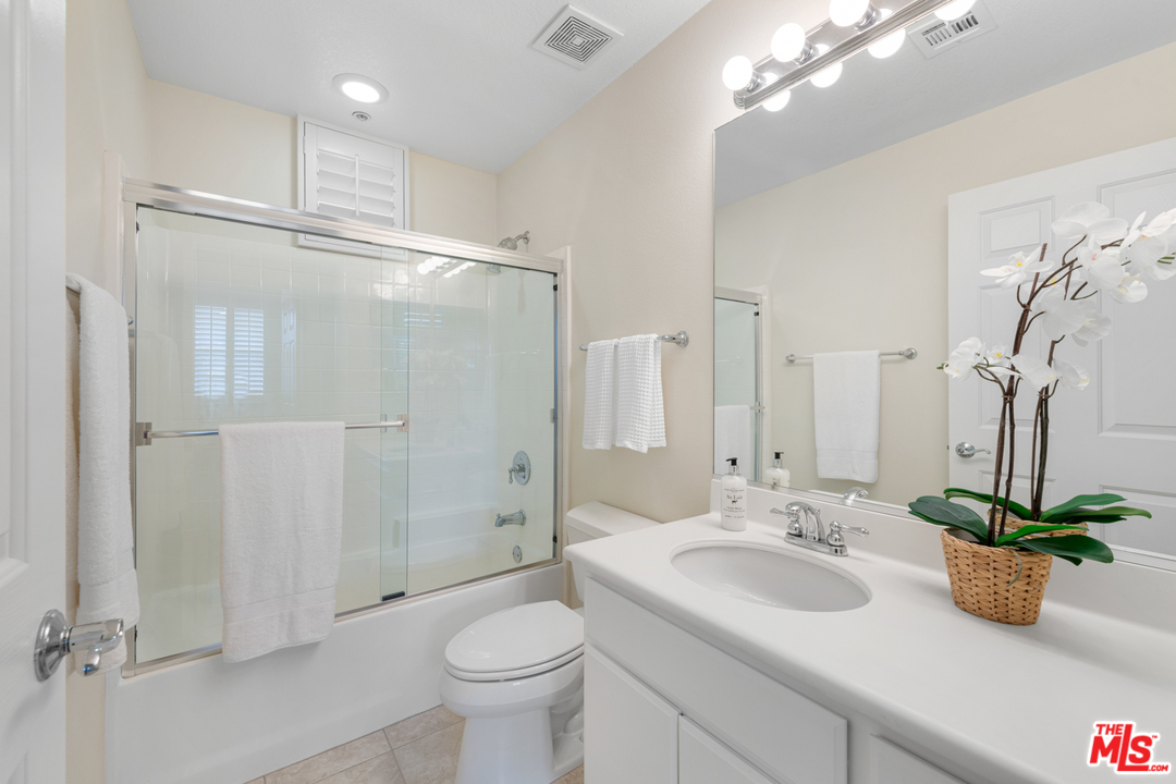 12963 West Runway Road, Unit 405 Playa Vista, CA 90094 - Photo 23 of 29