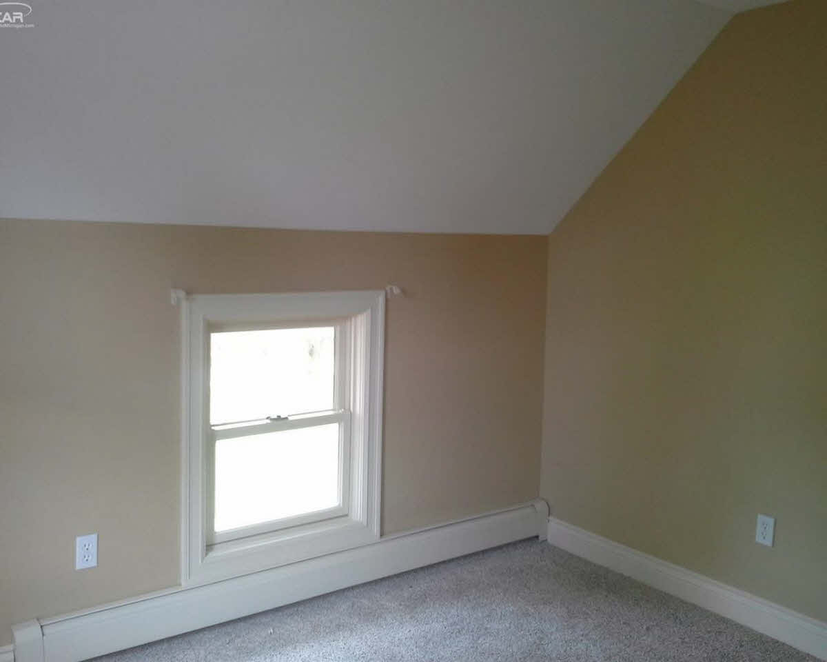 9051 South Nichols Road Gaines, MI 48436 - Photo 17 of 20 21307627-16.JPG