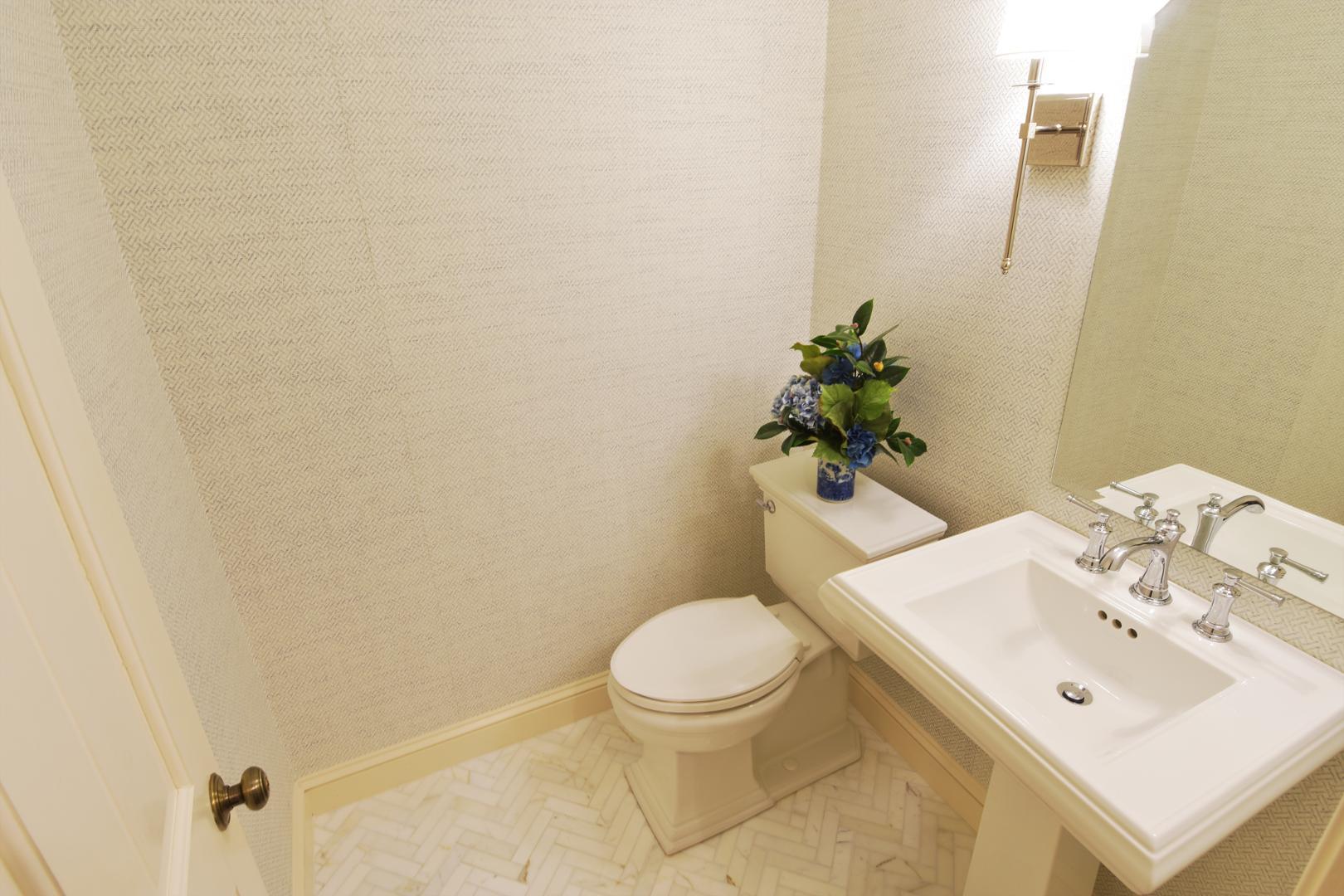 6403 Andsley Drive Raleigh, NC 27609 - Photo 9 of 18 Photo #9