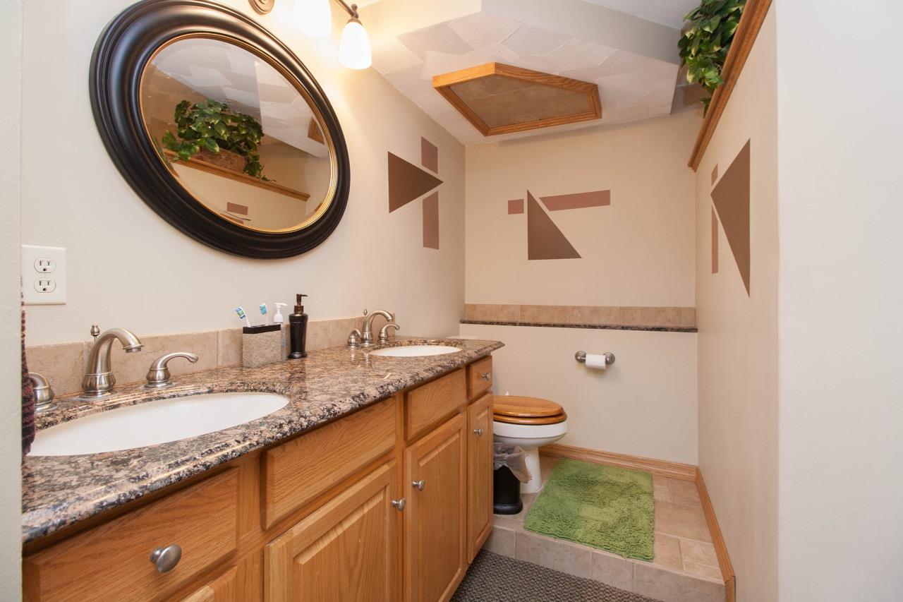 5100 South Acre Road Mapleton, IL 61547 - Photo 27 of 36