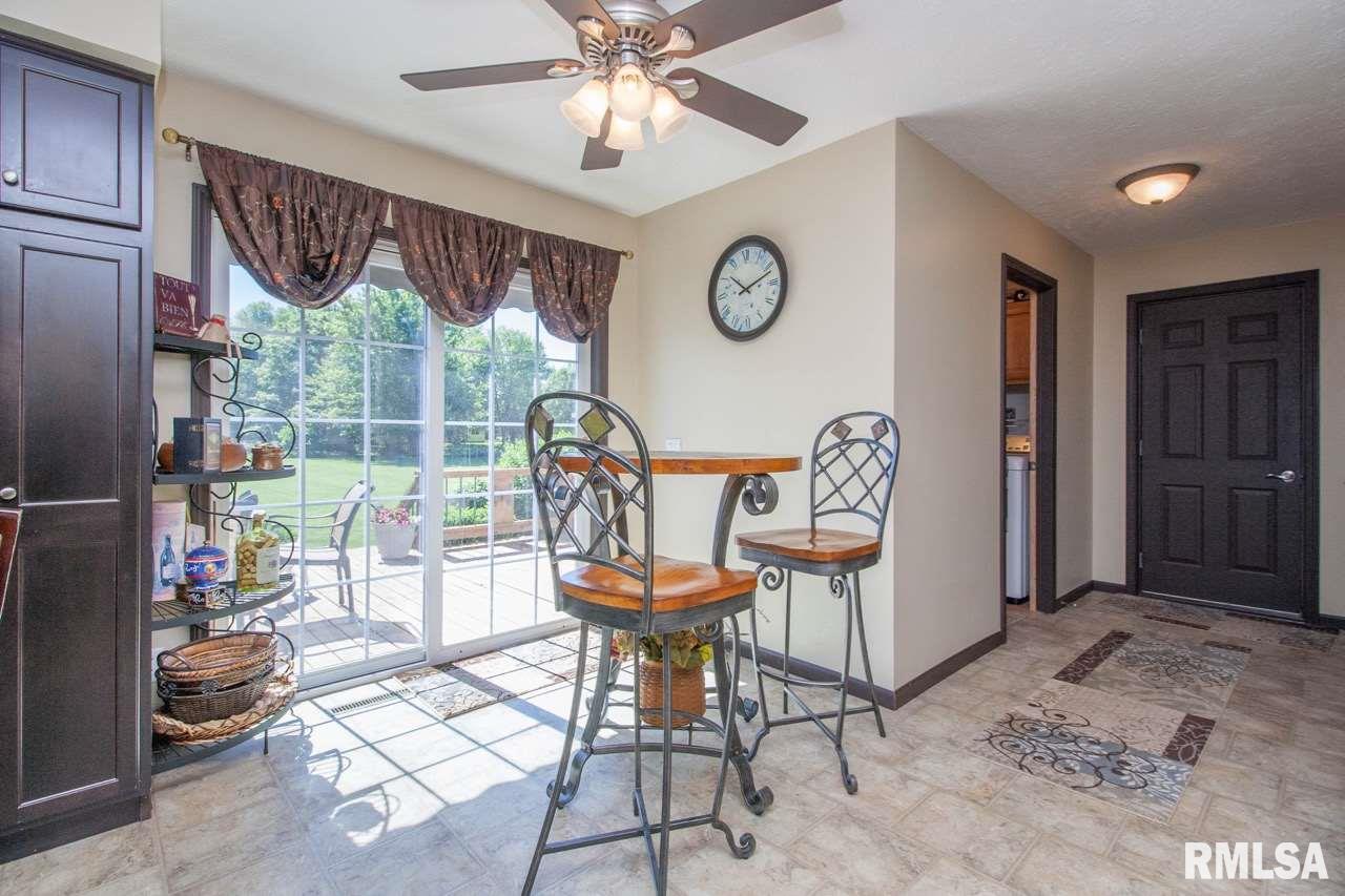 5100 South Acre Road Mapleton, IL 61547 - Photo 9 of 36