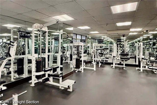 $559,999 | 35 Seacoast Terrace, Unit 16D | Brighton Beach