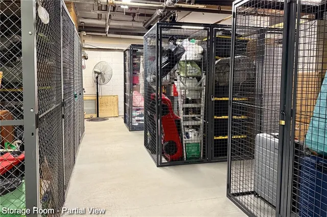 $559,999 | 35 Seacoast Terrace, Unit 16D | Brighton Beach