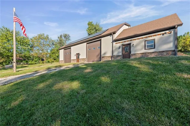 $345,000 | 2301 Charles Street, St. Joseph, MO 64501