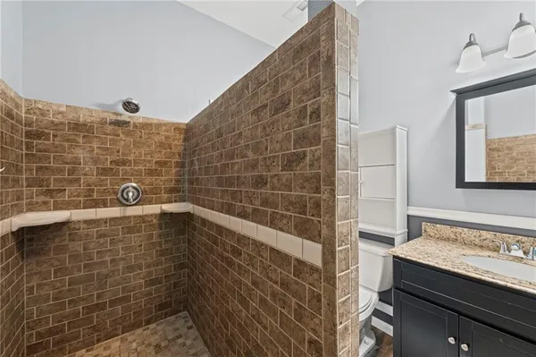 $280,000 | 2301 Charles Street, St. Joseph, MO 64501