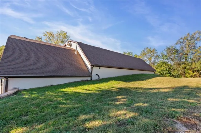 $345,000 | 2301 Charles Street, St. Joseph, MO 64501