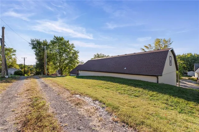 $345,000 | 2301 Charles Street, St. Joseph, MO 64501