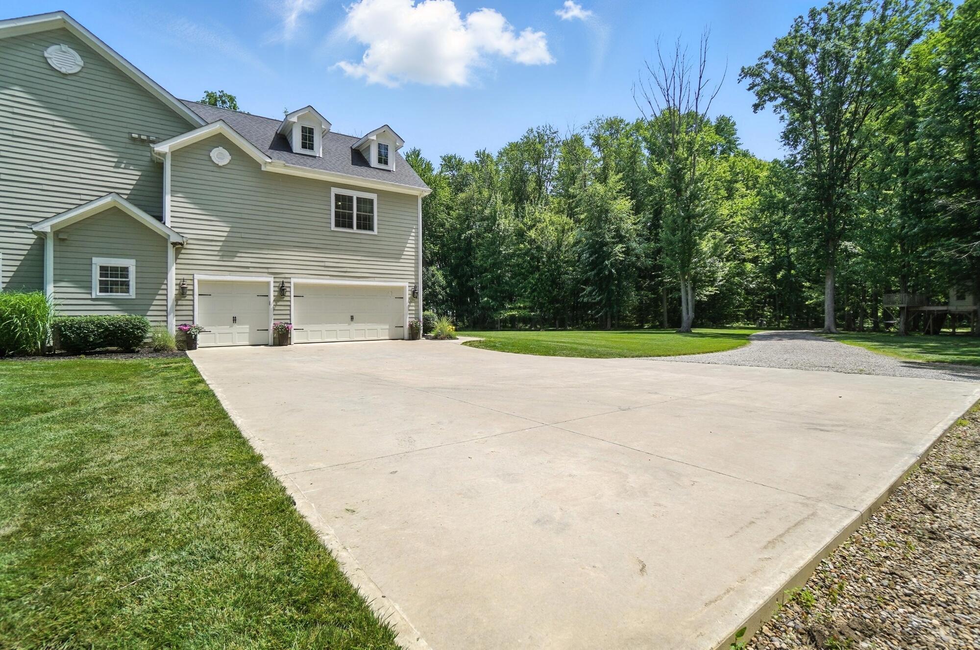 6211 Blue Church Road Sunbury, OH 43074 - Photo 9 of 92 009