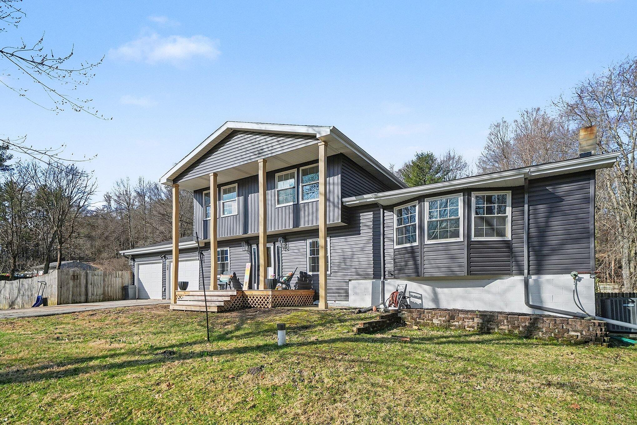 14534 Main Street Buchanan, MI 49107 - Photo 3 of 32 003_file_1553