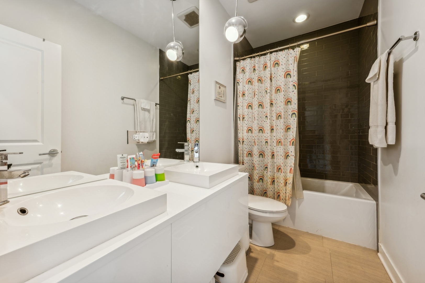 4612 West Addison Street Chicago, IL 60641 - Photo 15 of 20