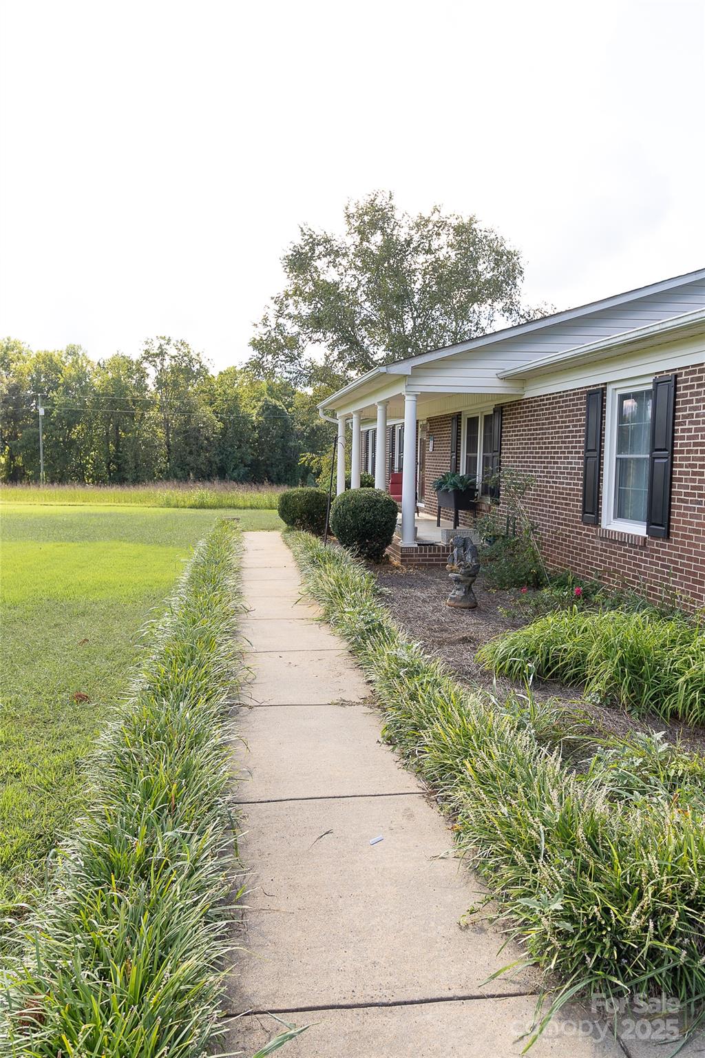 535 Holly Ridge Road Grover, NC 28073 - Photo 2 of 40 a house view with outdoor space and sitting space