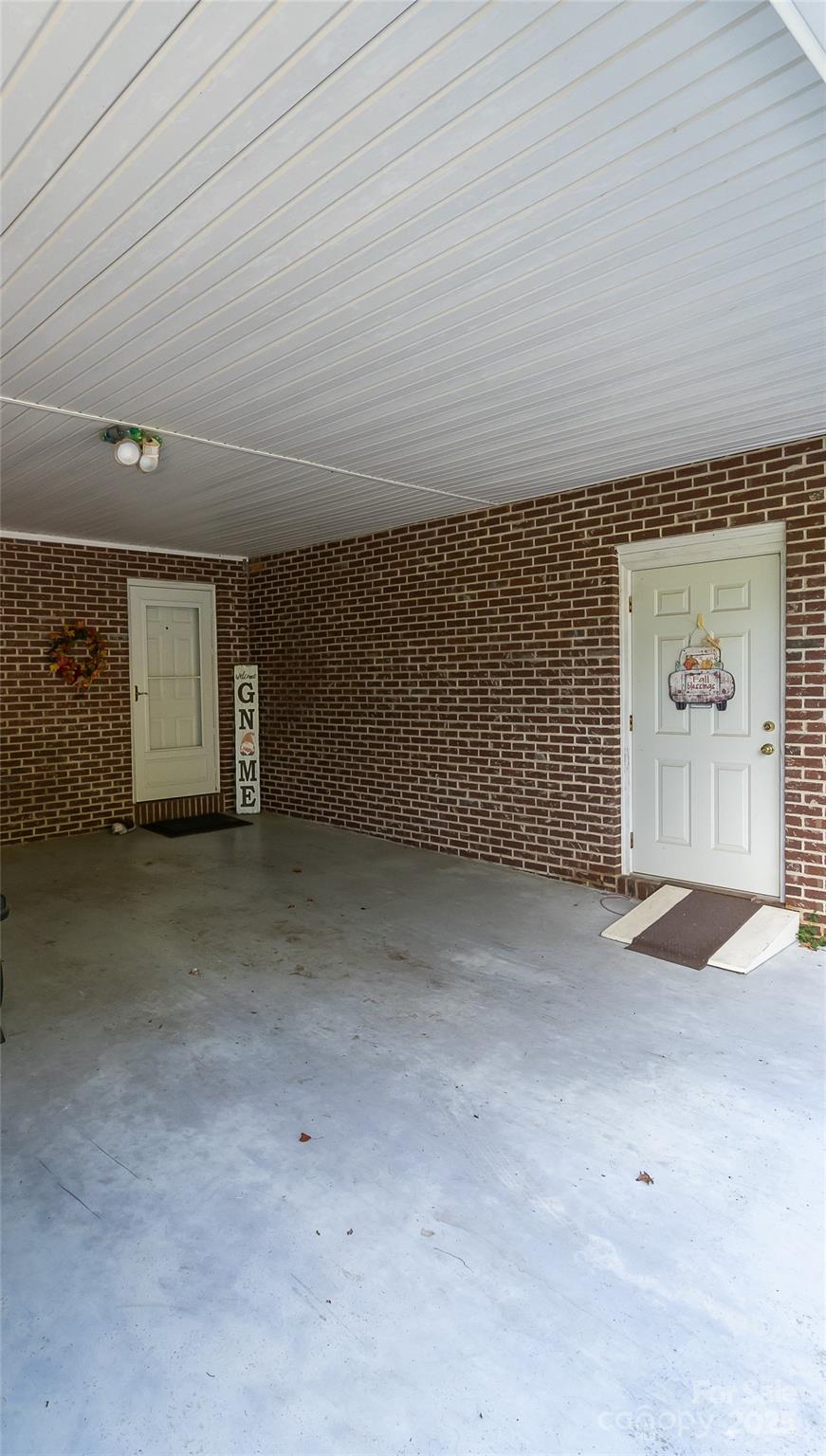 535 Holly Ridge Road Grover, NC 28073 - Photo 33 of 40 a view of an empty room