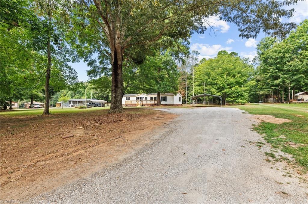 565 Mount Shepherd Rd Extension Asheboro, NC 27205 - Photo 33 of 43 Gallery Image 33