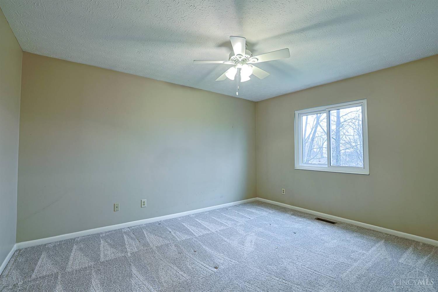 771 Regent Road Cincinnati, OH 45245 - Photo 28 of 42 Gallery Image 28