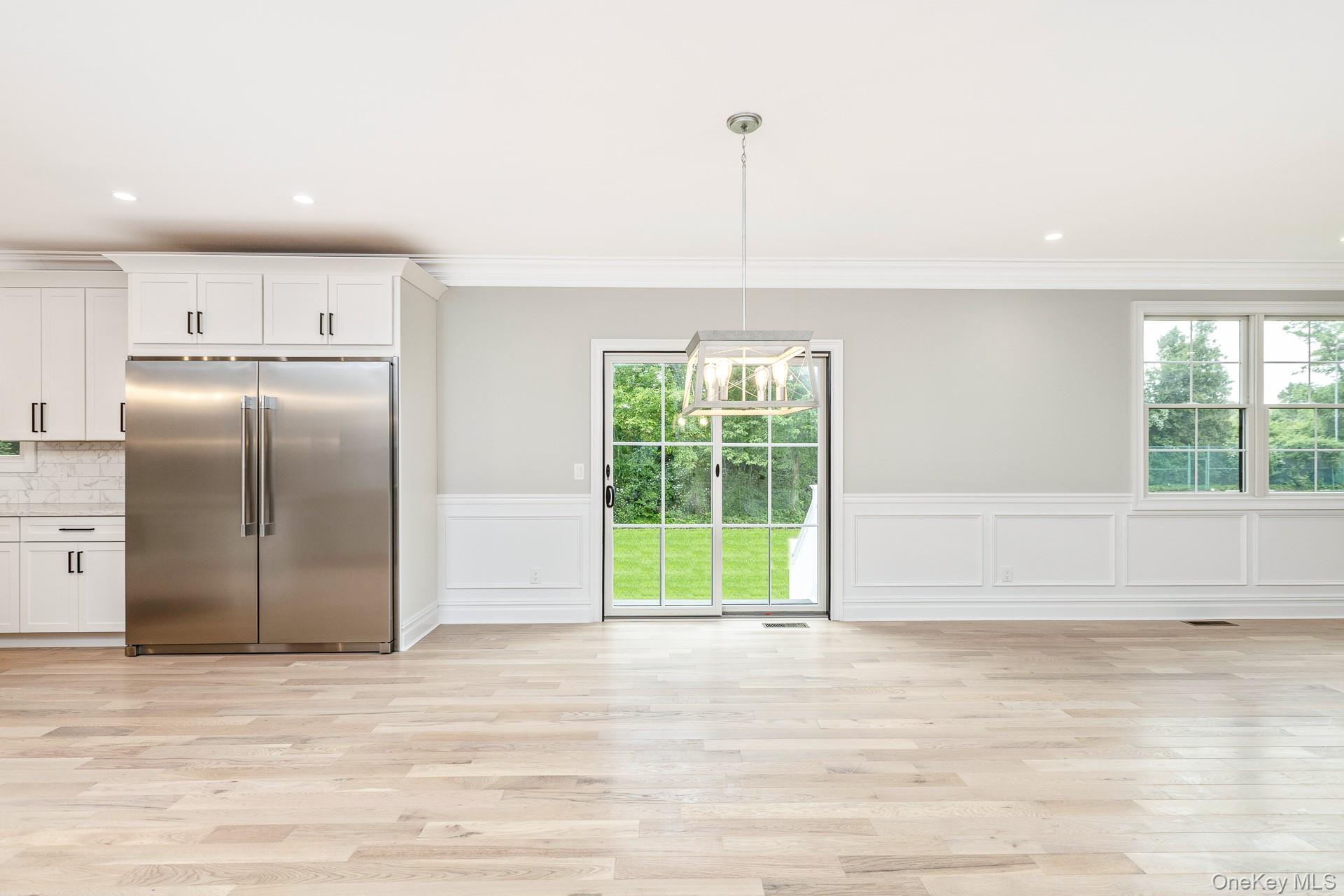 223 Town Line Road Commack, NY 11731 - Photo 12 of 36