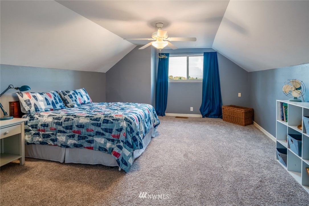 10920 Southeast 181st Street Renton, WA 98055 - Photo 12 of 15 Gallery Image 12