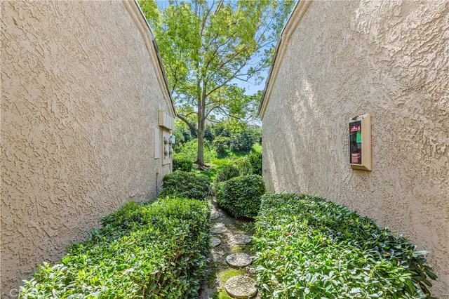a house view with a garden