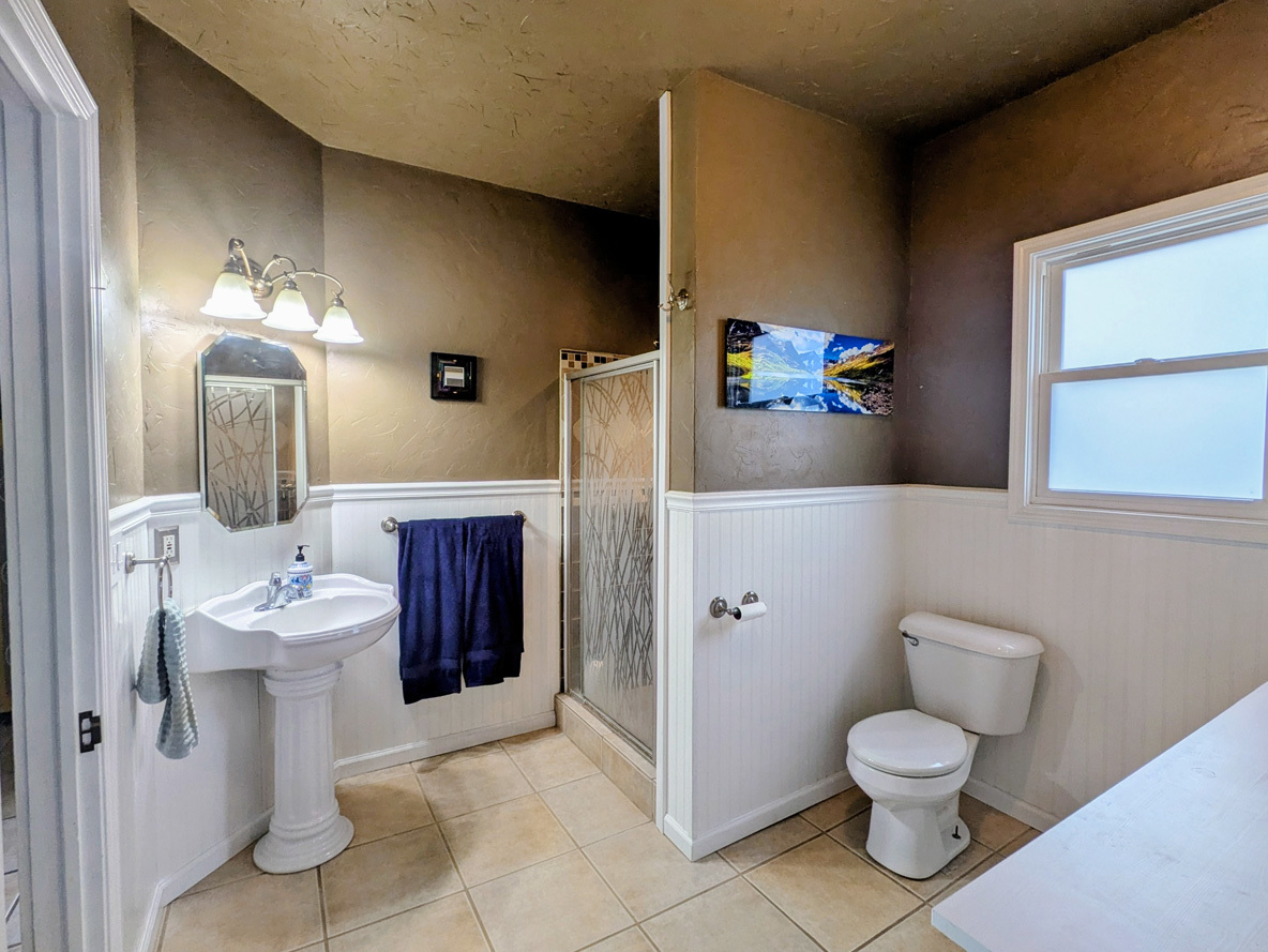 407 South Cherry Street Morrison, IL 61270 - Photo 11 of 23
