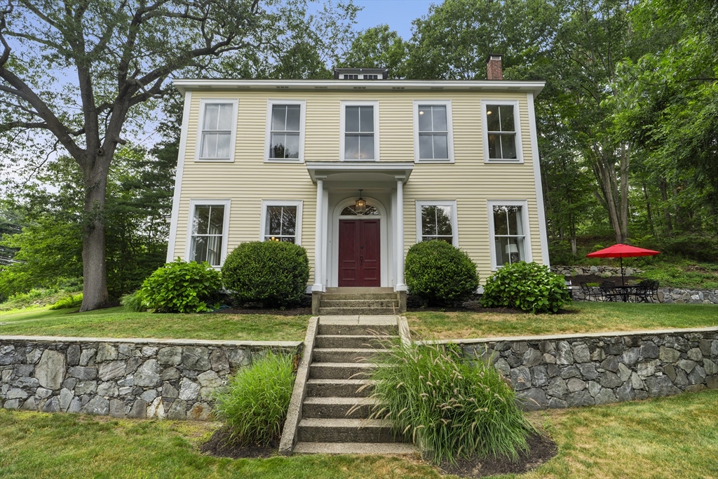 11 Clark Road Andover, MA 01810 - Photo 2 of 38 Gallery Image 2