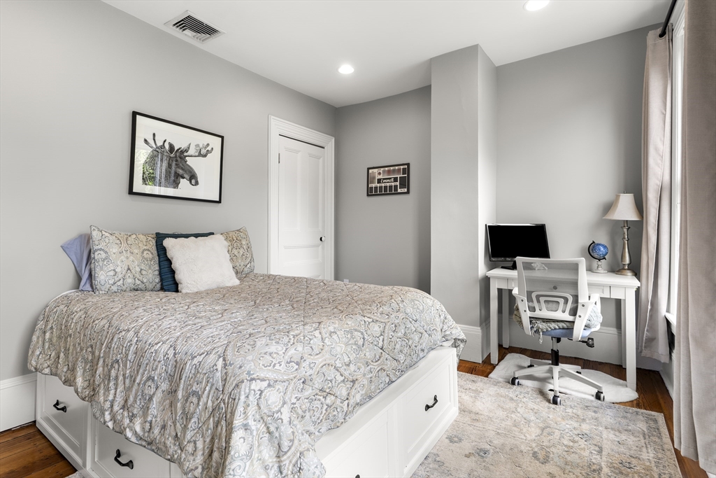 11 Clark Road Andover, MA 01810 - Photo 25 of 38 Gallery Image 25