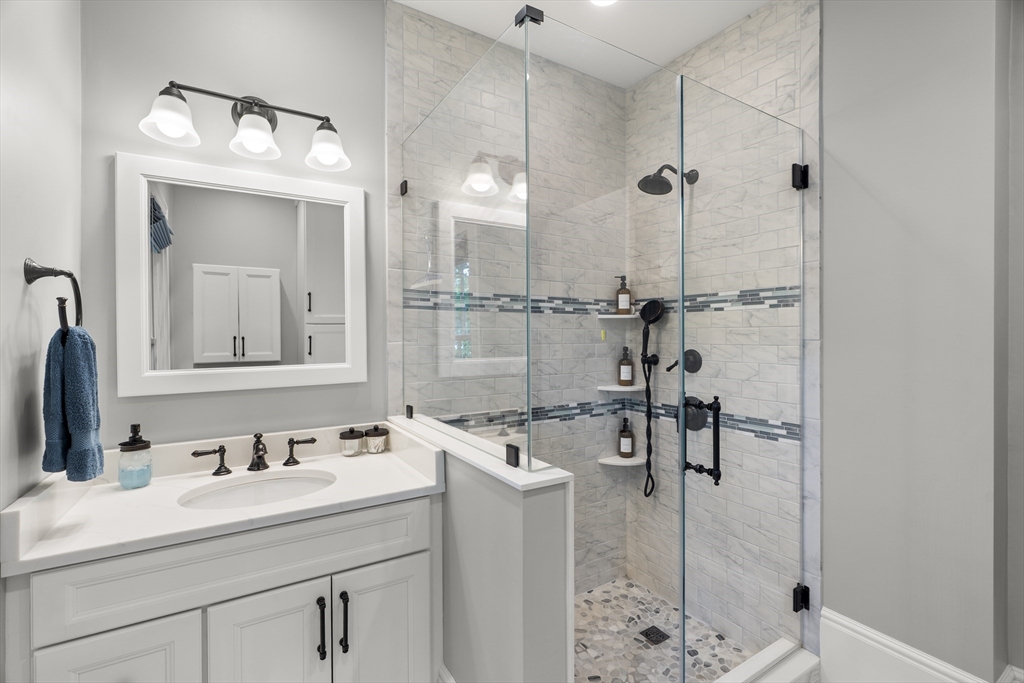 11 Clark Road Andover, MA 01810 - Photo 30 of 38 Gallery Image 30