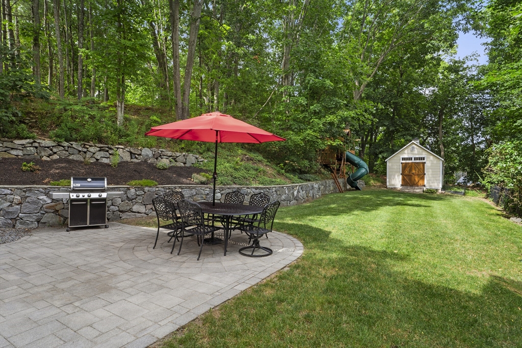 11 Clark Road Andover, MA 01810 - Photo 3 of 38 Gallery Image 3