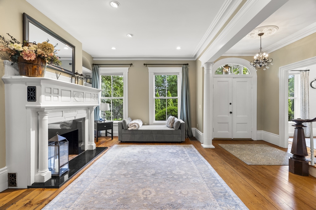 11 Clark Road Andover, MA 01810 - Photo 10 of 38 Gallery Image 10