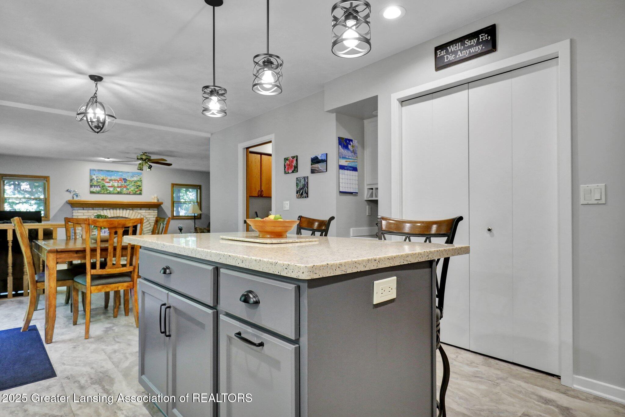6117 Green Road Haslett, MI 48840 - Photo 18 of 56 Kitchen