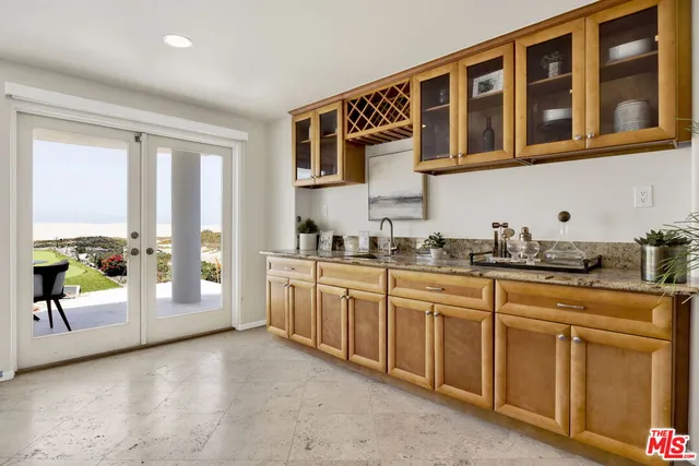 $4,795,000 | 7019 East Seaside Walk, Long Beach, CA 90803