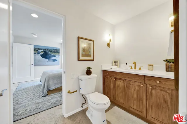 $4,795,000 | 7019 East Seaside Walk, Long Beach, CA 90803