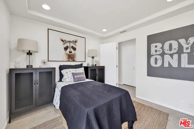 $4,795,000 | 7019 East Seaside Walk, Long Beach, CA 90803