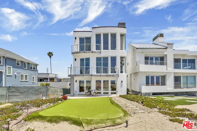 $4,795,000 | 7019 East Seaside Walk, Long Beach, CA 90803