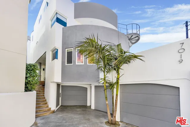 $4,795,000 | 7019 East Seaside Walk, Long Beach, CA 90803