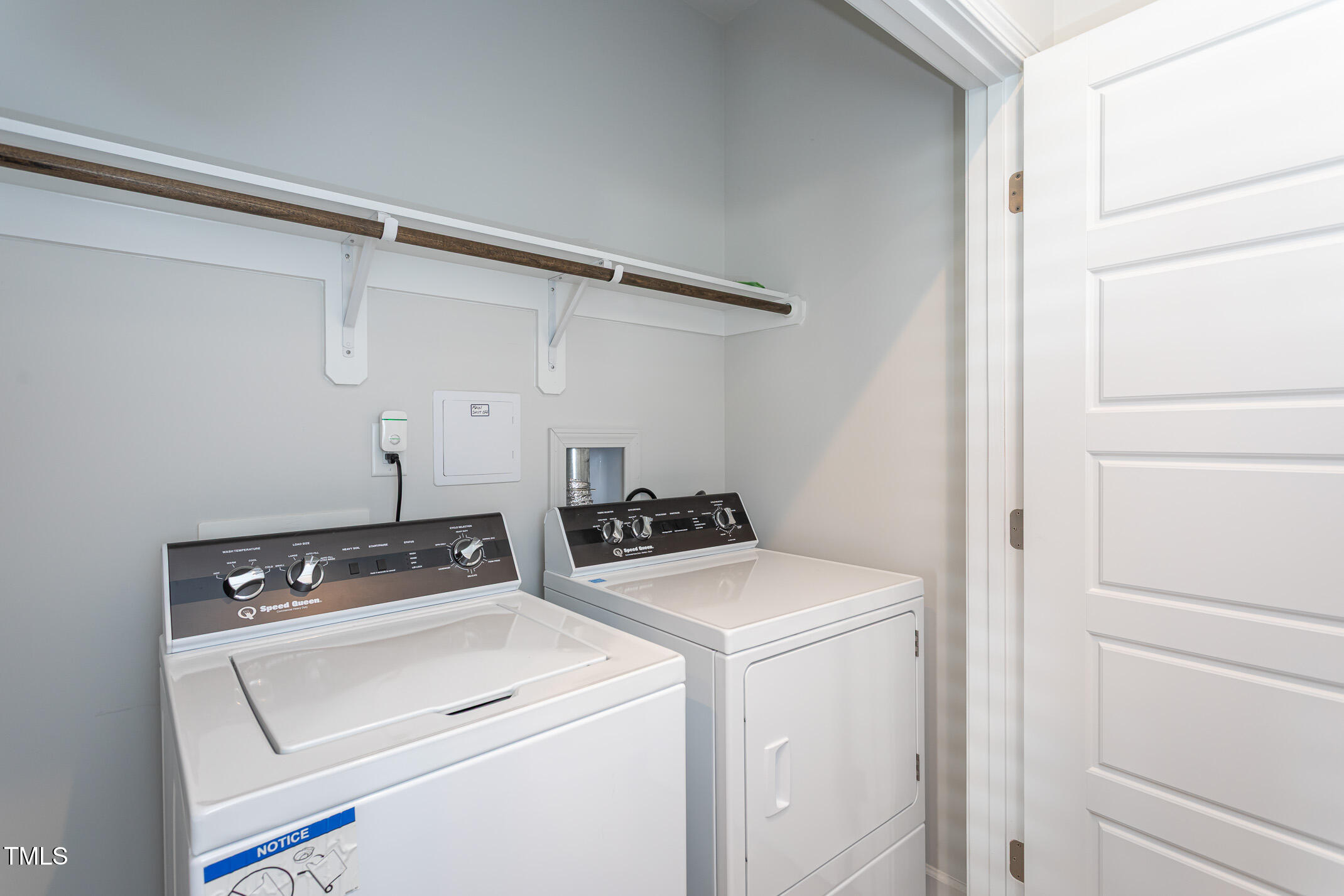 228 Shingle Oak Road Wake Forest, NC 27587 - Photo 12 of 33 watson-228-shingle-oak-13