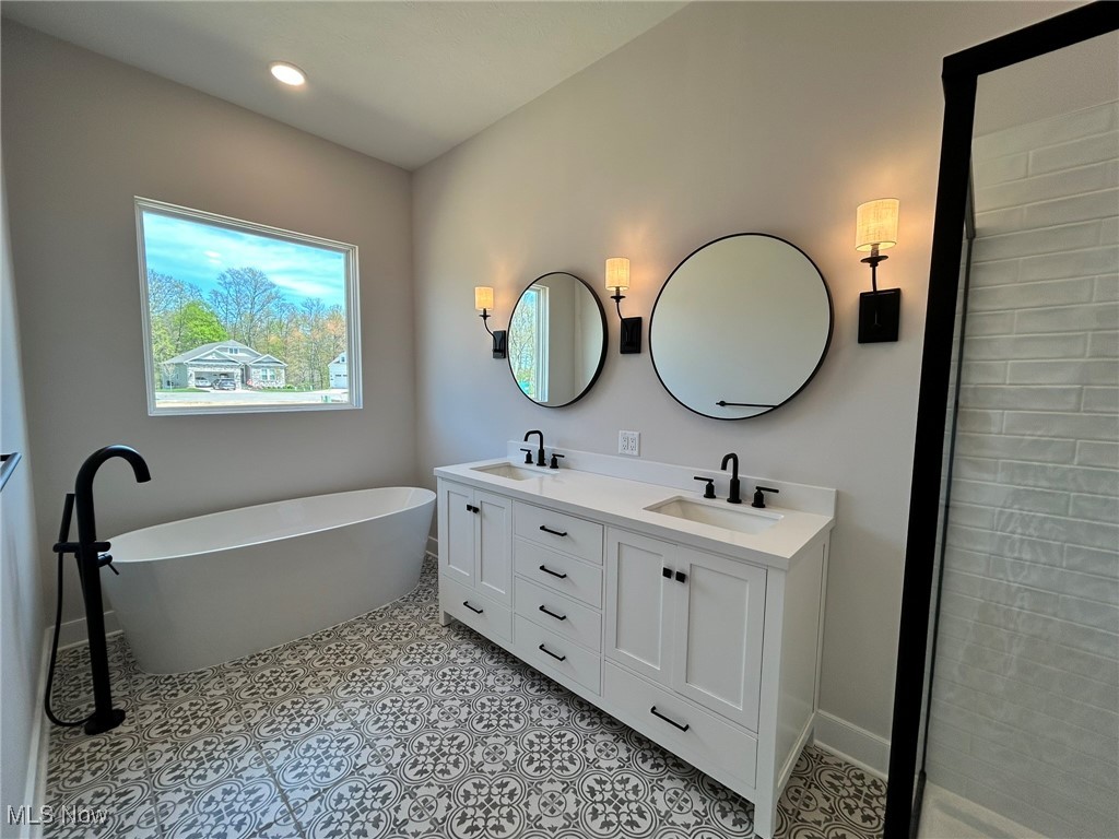 8936 Camden Road Massillon, OH 44646 - Photo 15 of 27 Gallery Image 15