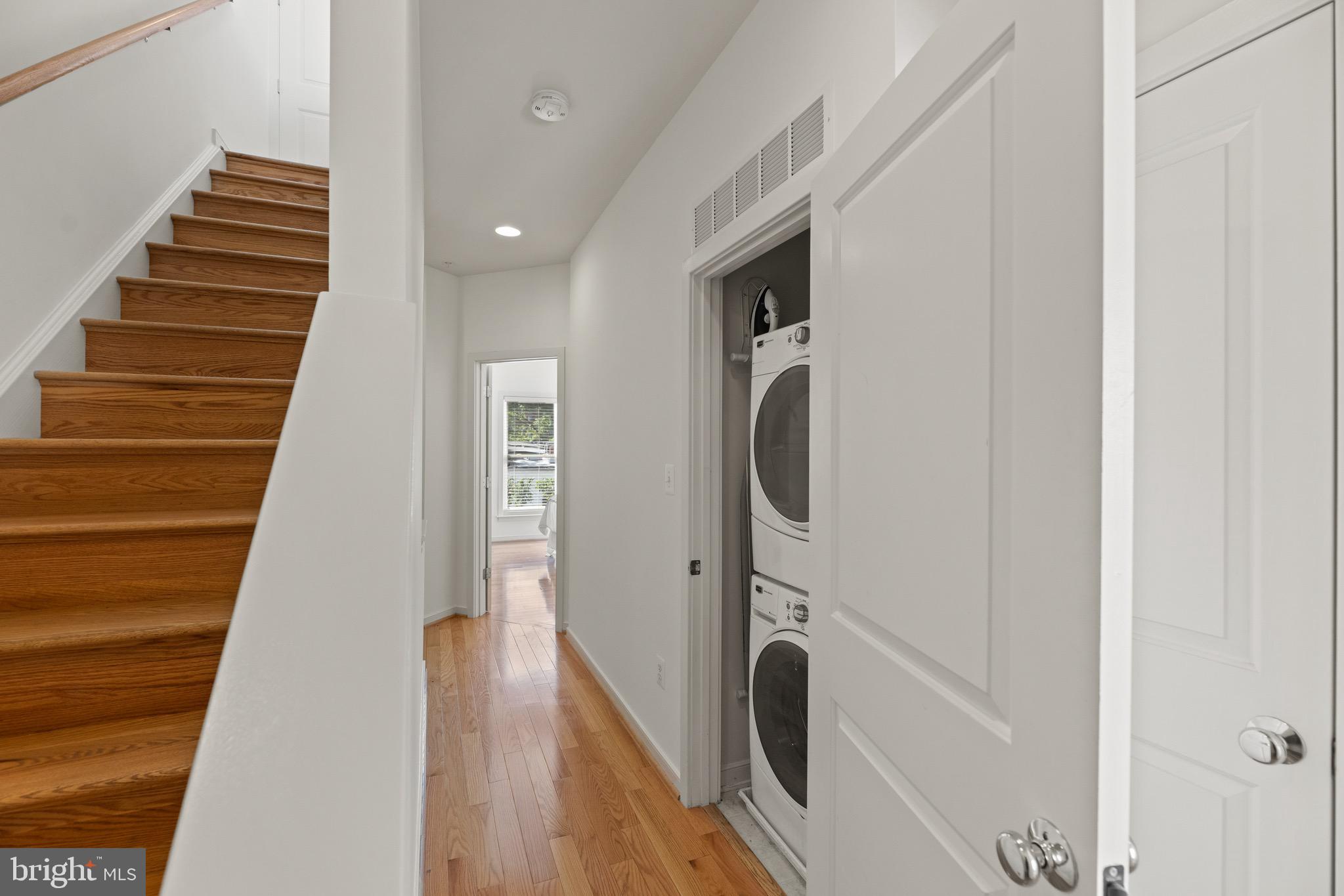 1019 3rd Place Southeast Washington, DC 20003 - Photo 20 of 32
