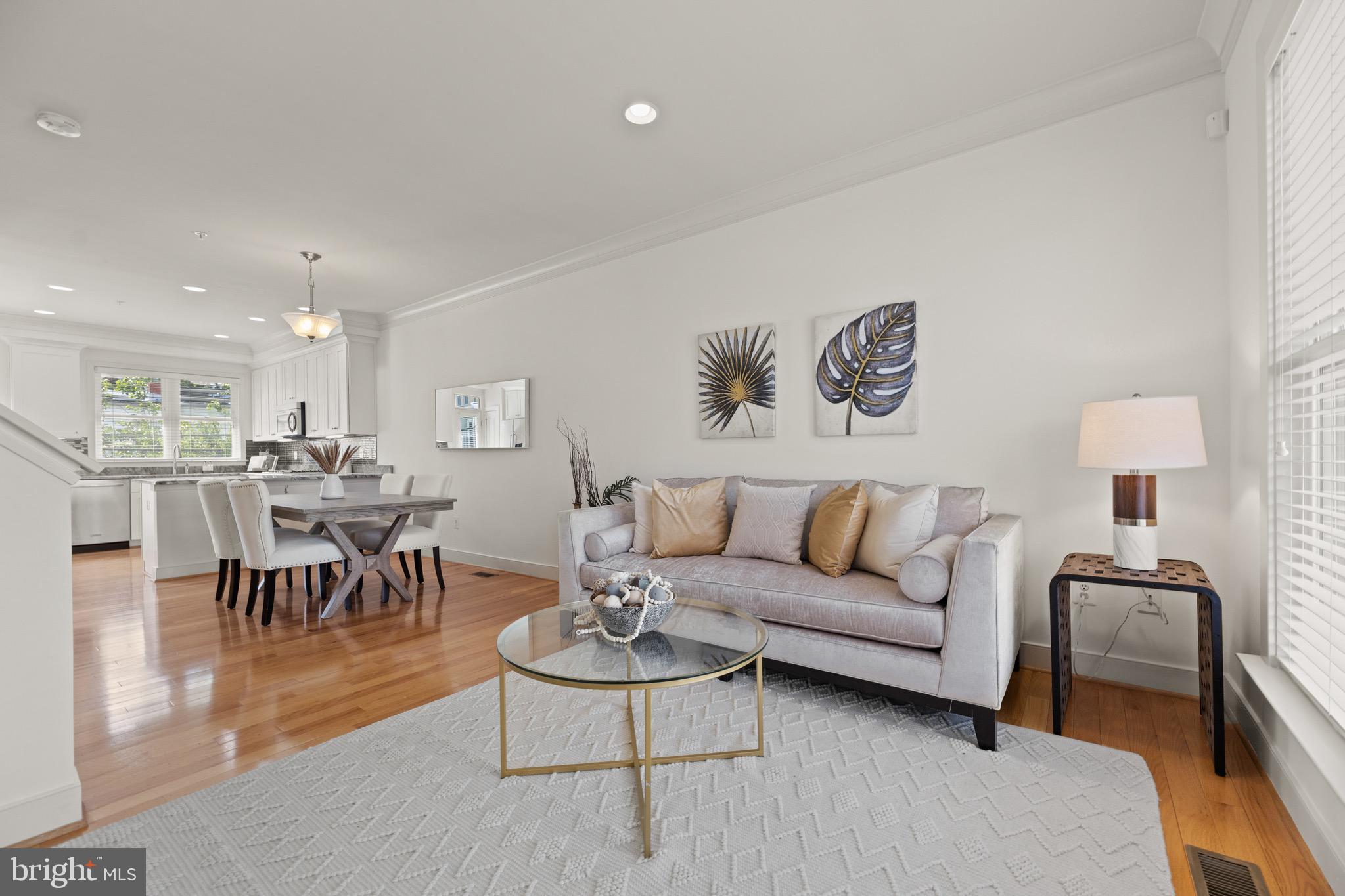 1019 3rd Place Southeast Washington, DC 20003 - Photo 3 of 32
