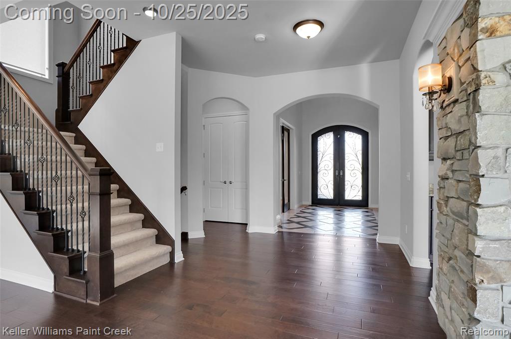 2821 South Addison Circle Rochester, MI 48306 - Photo 9 of 57 Gallery Image 9