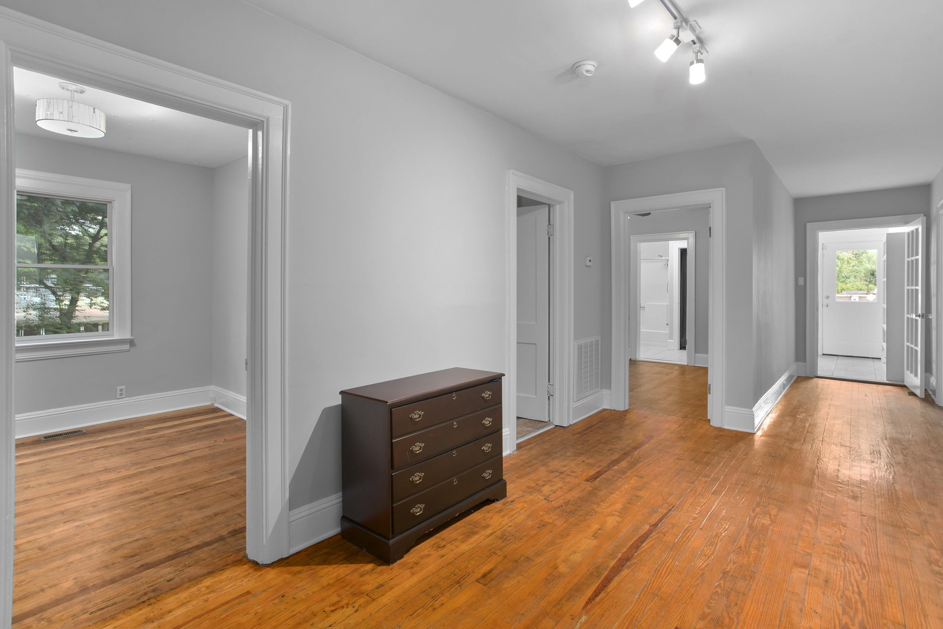 1624 Bennett Street Raleigh, NC 27604 - Photo 9 of 30 Photo 9