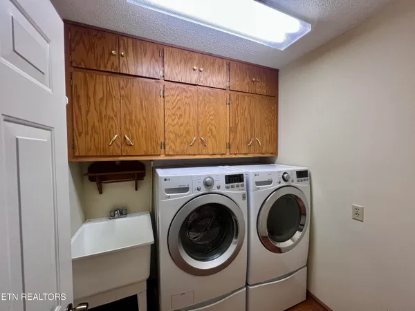 $1,900 | 214 Snead Drive, Crossville, TN 38558