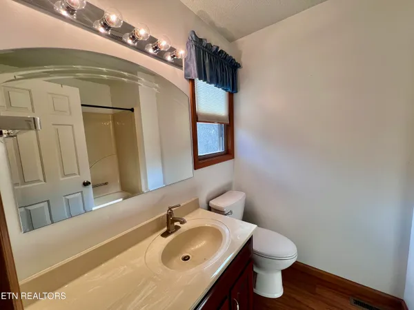 $1,900 | 214 Snead Drive, Crossville, TN 38558