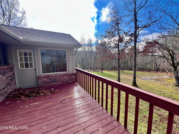 $1,900 | 214 Snead Drive, Crossville, TN 38558