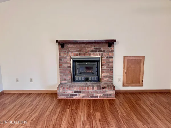 $1,900 | 214 Snead Drive, Crossville, TN 38558