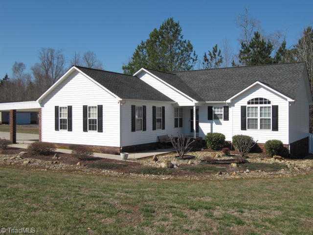 4087 Mill Creek Ridge Road Asheboro, NC 27205 - Photo 1 of 16 Exterior Front.