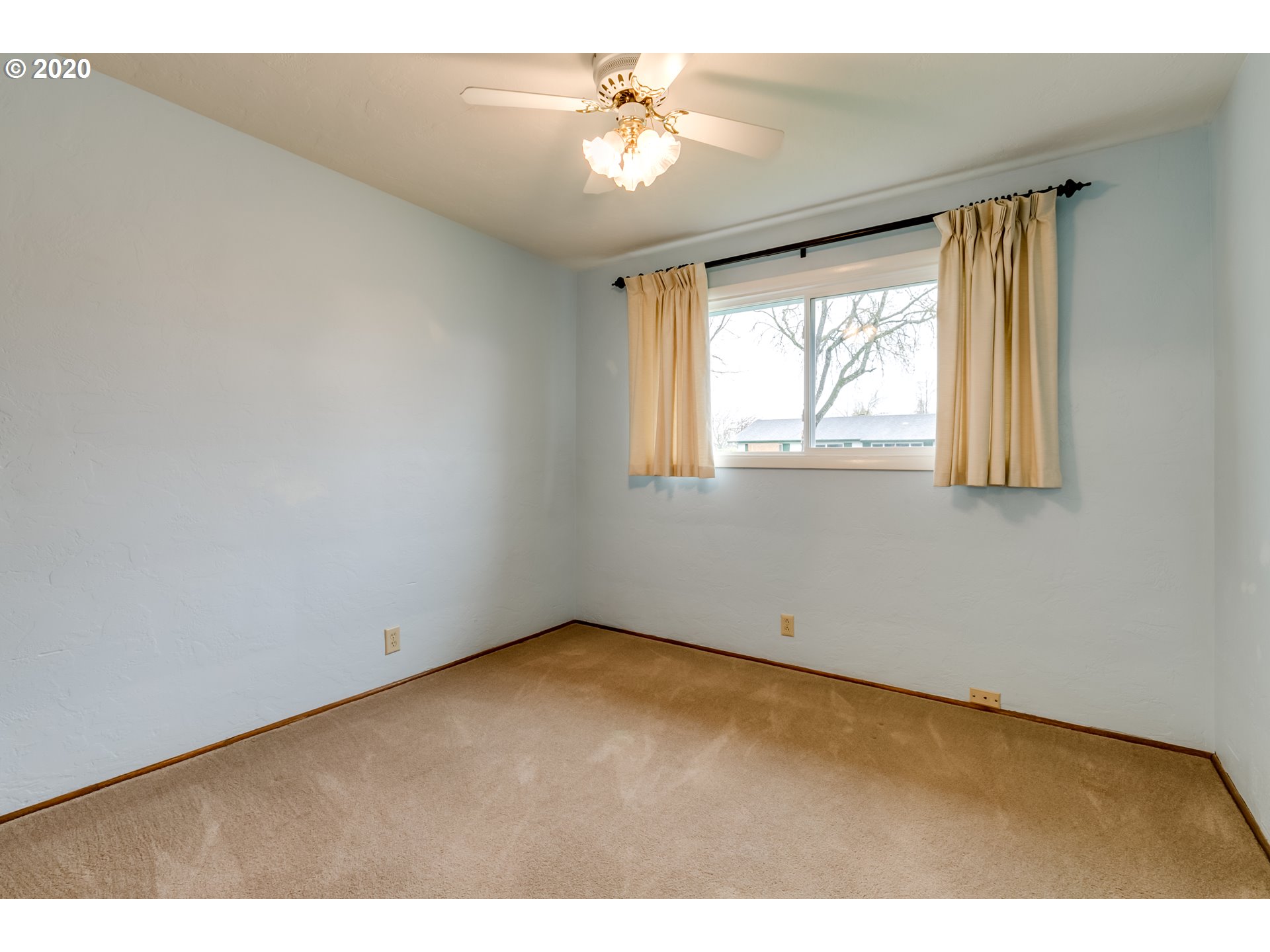 1143 Quinalt Street Springfield, OR 97477 - Photo 18 of 25