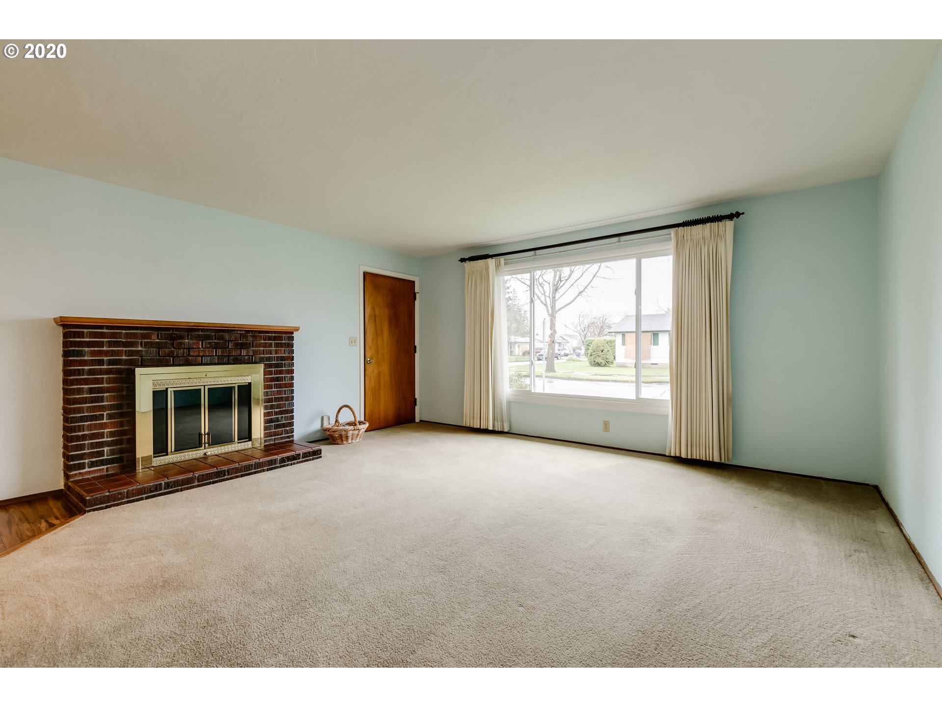 1143 Quinalt Street Springfield, OR 97477 - Photo 5 of 25