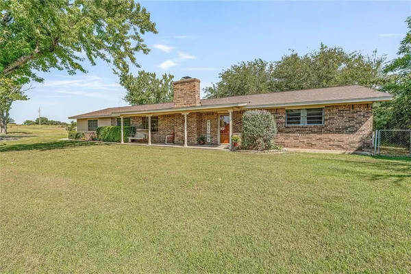 $499,000 | 600 Highway 587 De Leon Tx 76444, De Leon, TX 76444
