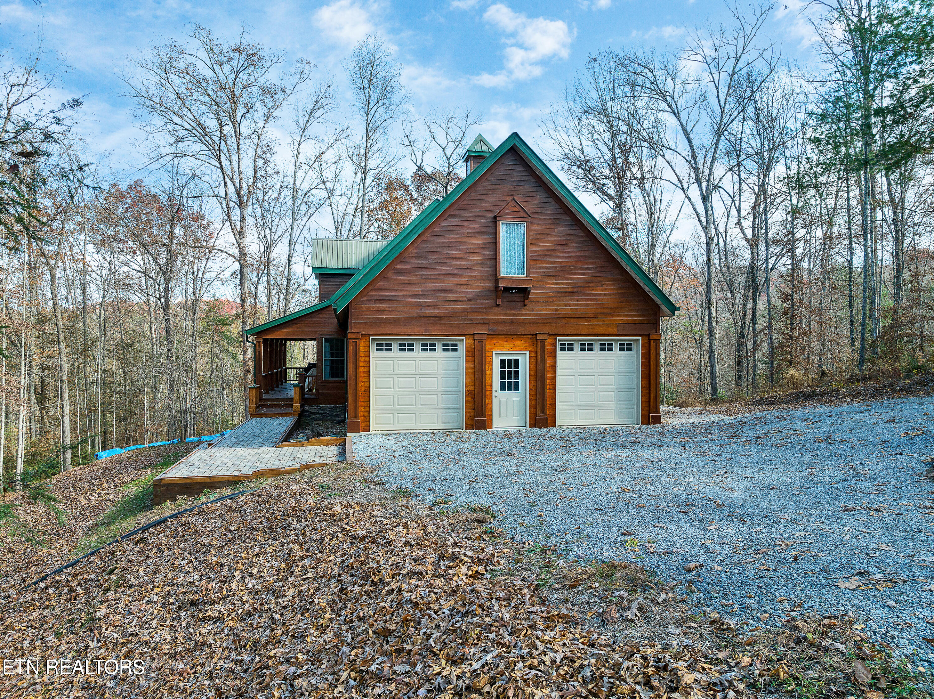 1801 Grouse Top Road Walland, TN 37886 - Photo 3 of 50 Side Garage Side