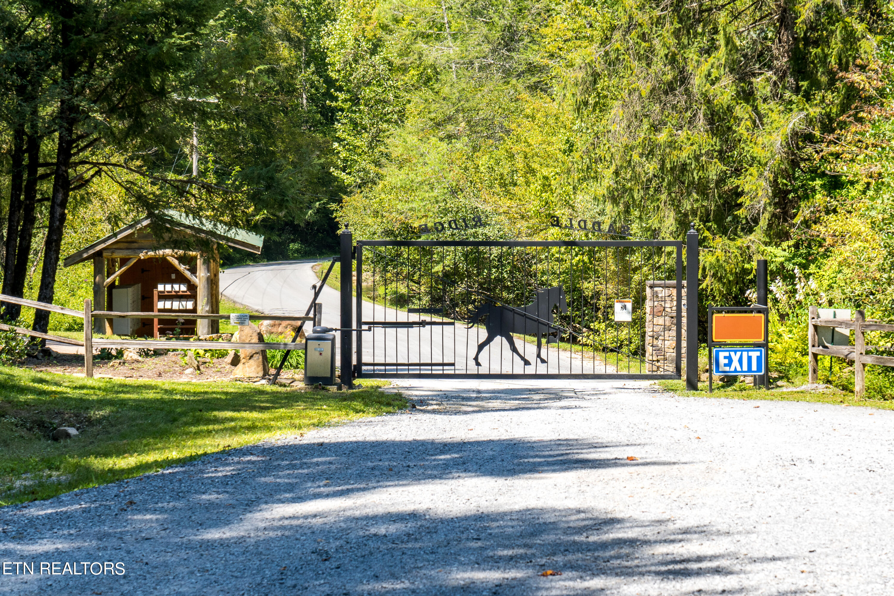 1801 Grouse Top Road Walland, TN 37886 - Photo 50 of 50 Saddle Ridge Gated Entrance