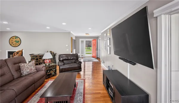 $459,900 | 2636 Glenwood Road, Utica, NY 13501